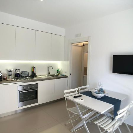 Vista Mare Apartment Con Parcheggio Privato 拉古萨的码头 外观 照片